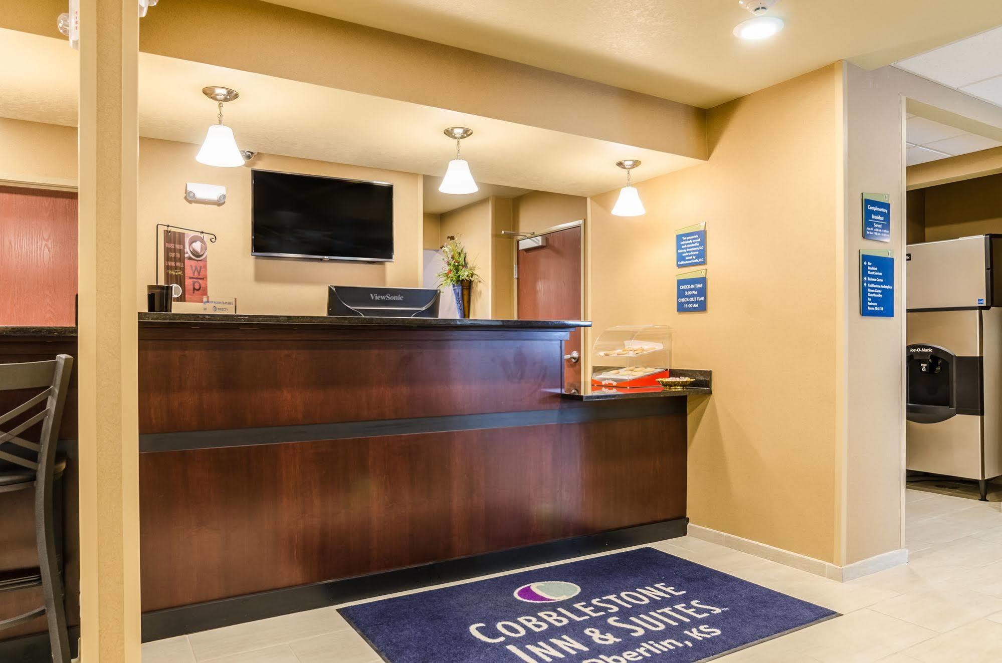 Cobblestone Inn & Suites - Oberlin Eksteriør billede
